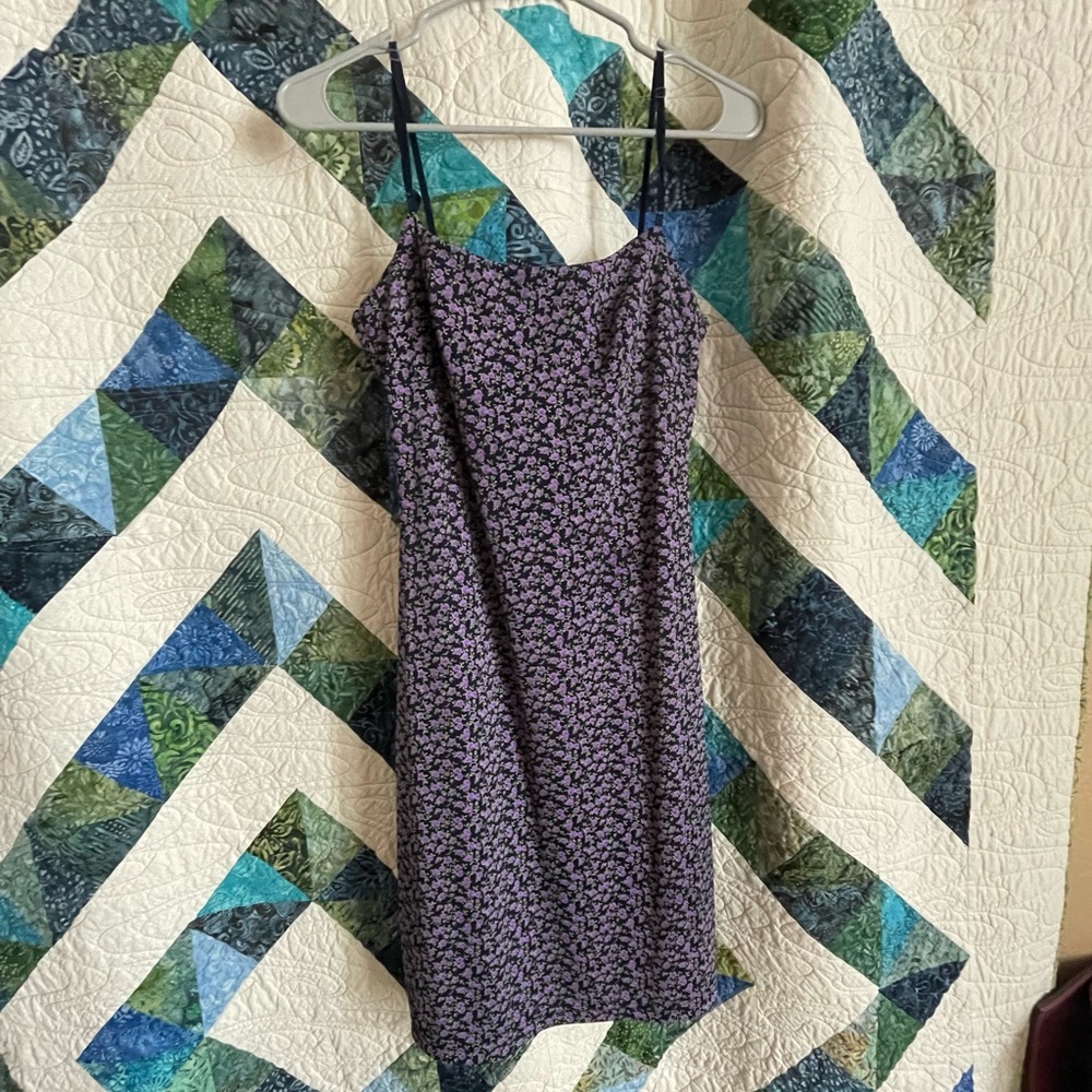 CITY TRIANGLES floral purple dress!